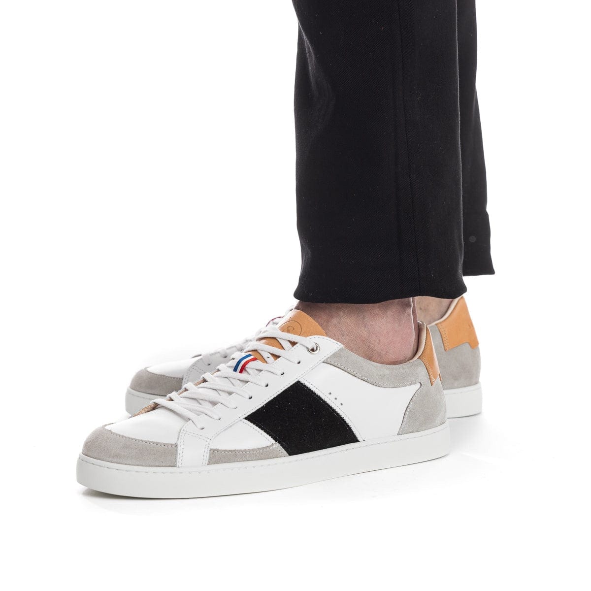 basket en cuir pour homme blanche et noir