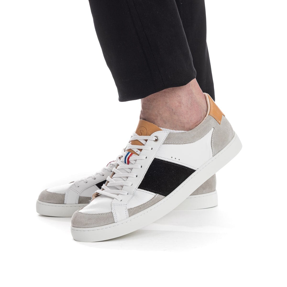 basket en cuir pour homme blanche et noir