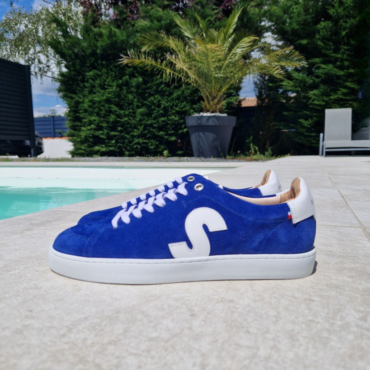 basket bleu française en croute de cuir
