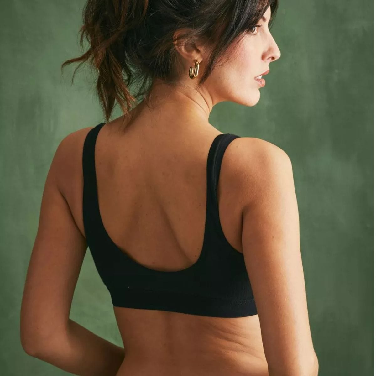 Brassière noire à pinces élastiquée