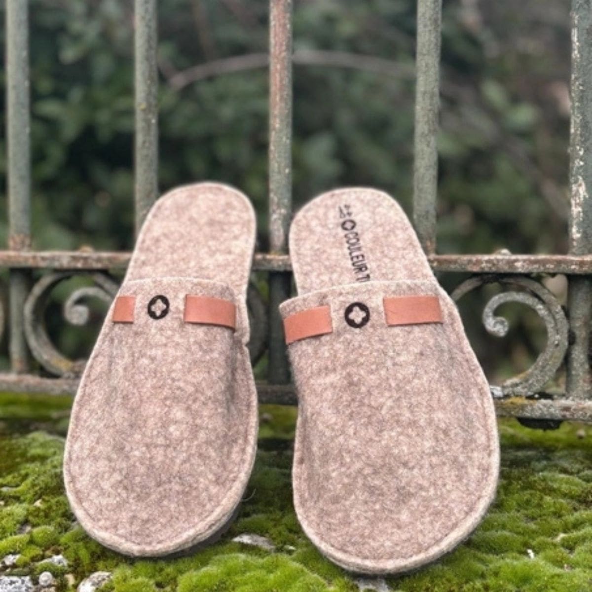 Chausson français en laine gris