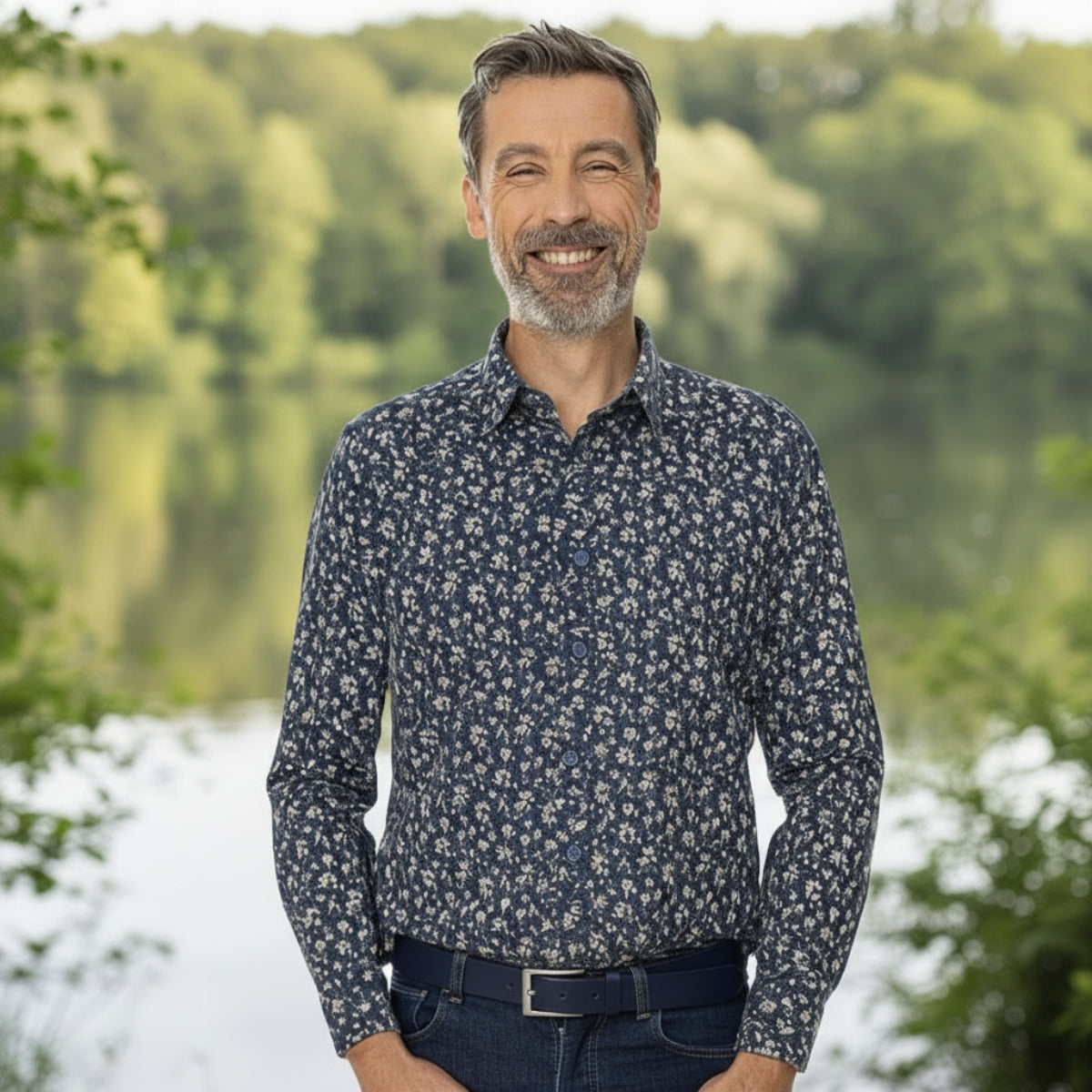 Chemise française à fleurs