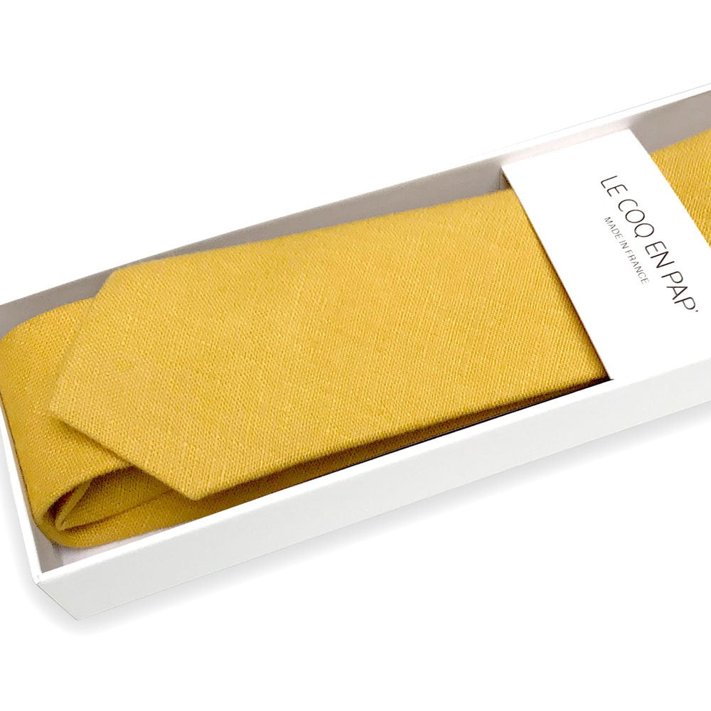 Cravate jaune moutarde pour homme en lin