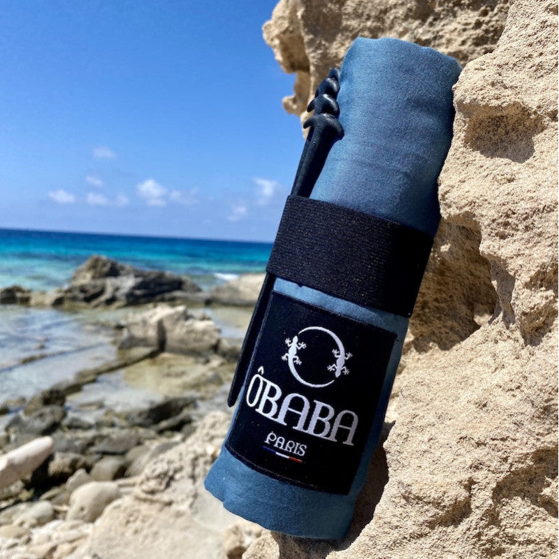 Drap de plage solo bleu pétrole