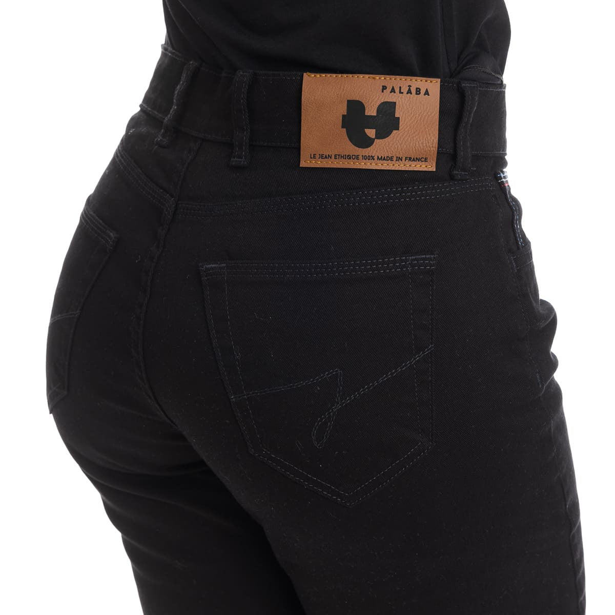 Jean noir femme coupe droite