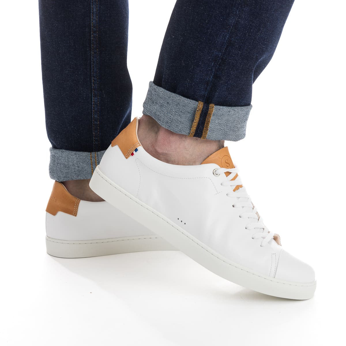 baskets blanches pour homme en cuir