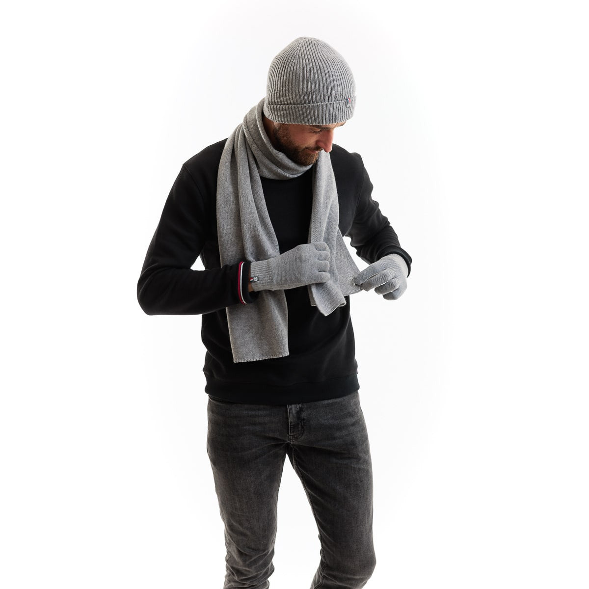 Le bonnet en laine homme bleu marine