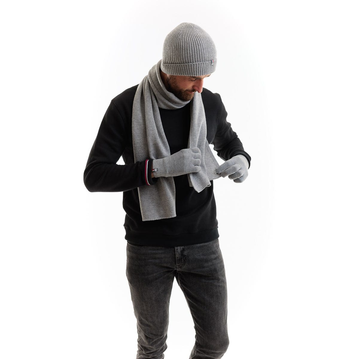 Le bonnet en laine homme bleu marine