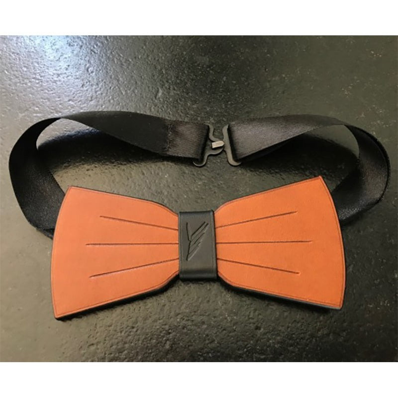 Nœud papillon en cuir