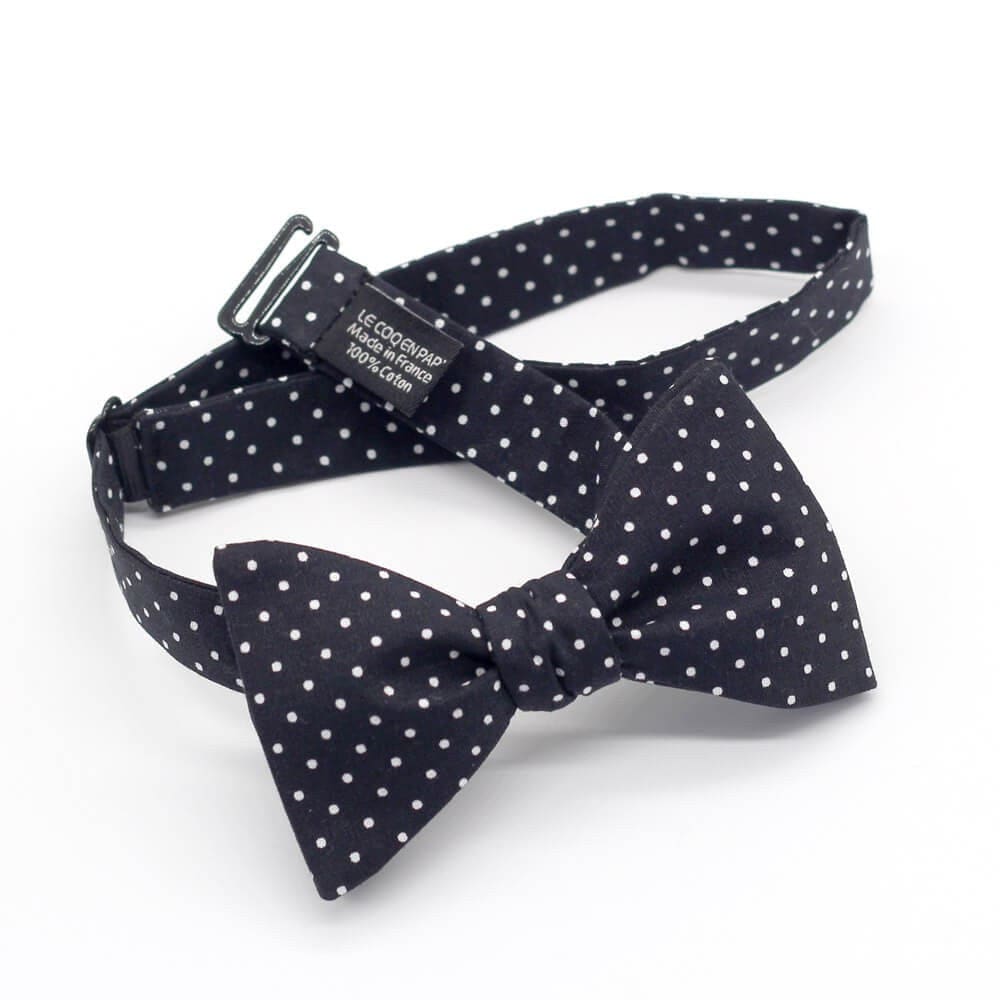 Noeud papillon noir à pois