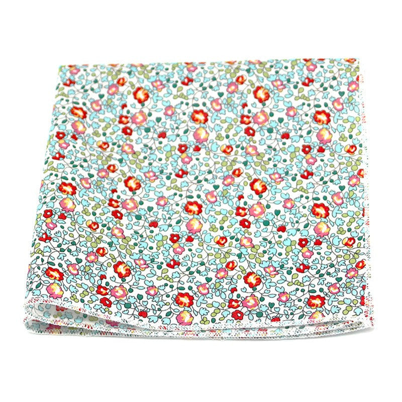 Pochette de costume fleuri liberty