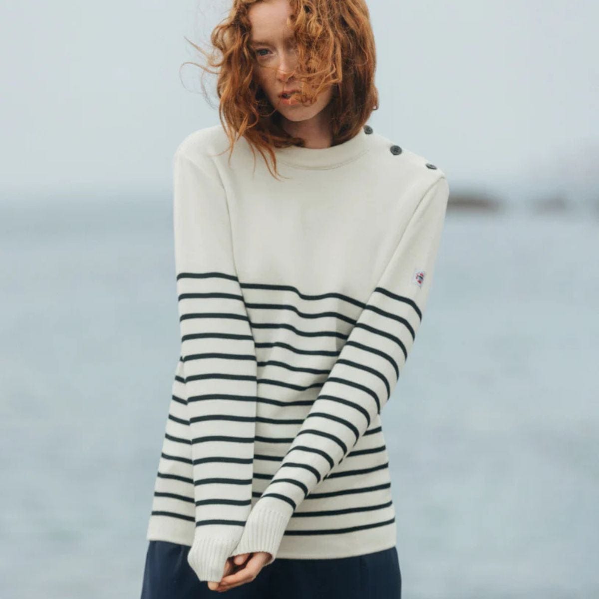 Pull marin rayé 50% laine mérinos marine écru
