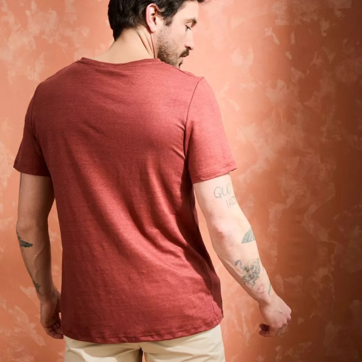T-shirt en lin homme Col V Terracotta