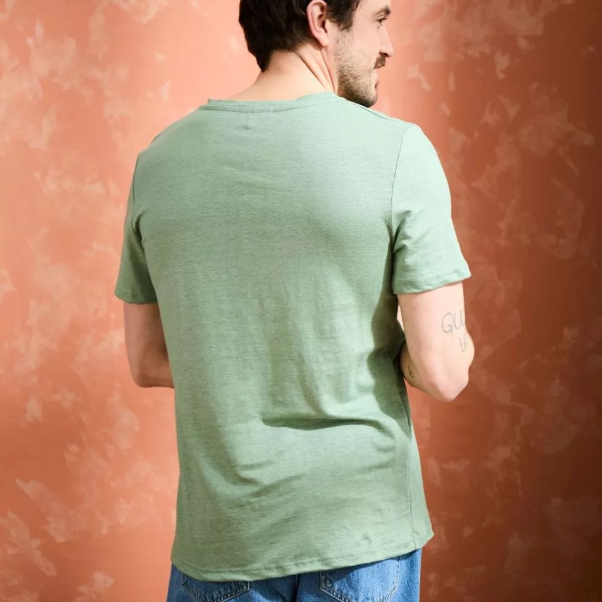 T-shirt en lin homme Col V Vert