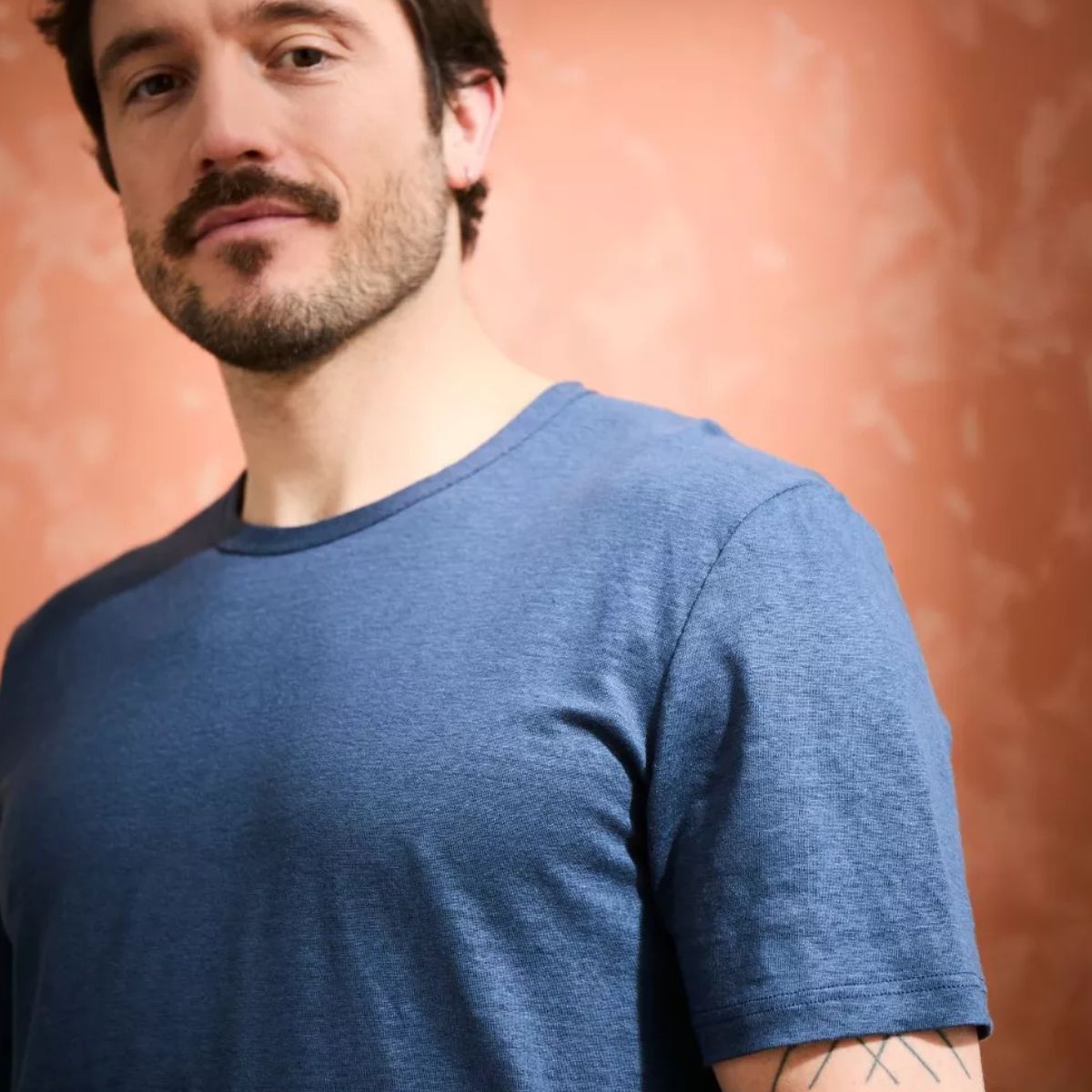 T-shirt en lin homme Marine