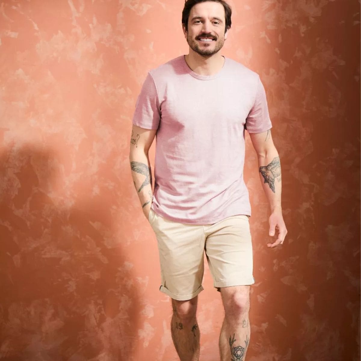 T-shirt en lin homme Rose