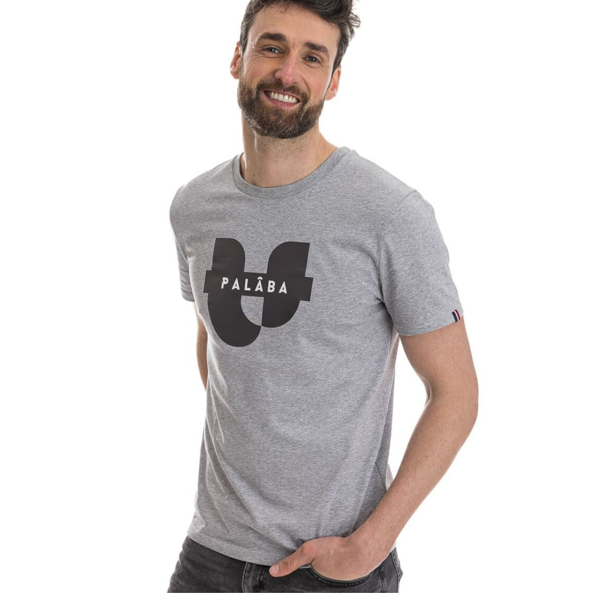 T-shirt gris pour homme en coton bio avec un col rond