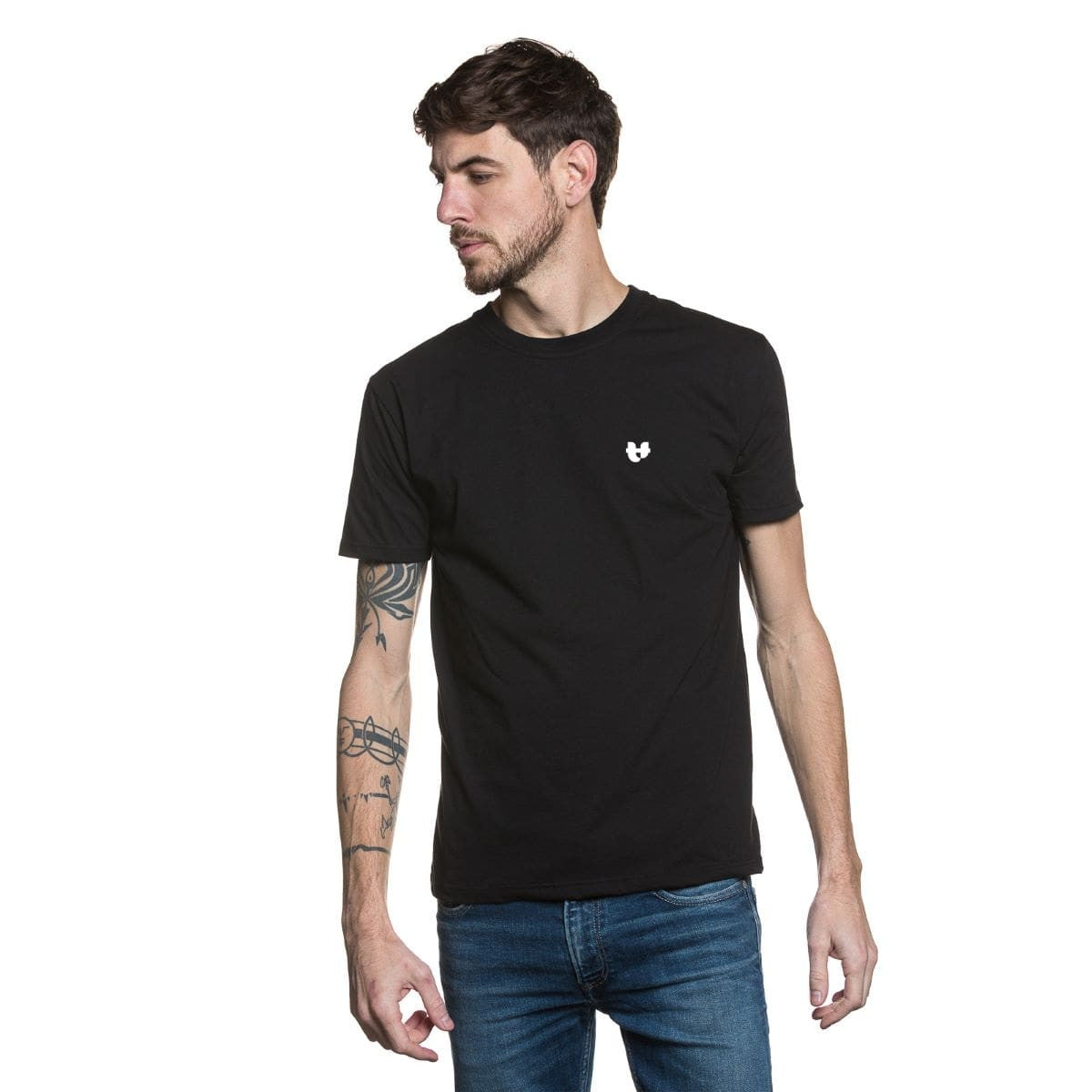 T-shirt pour homme noir avec bord côte et col rond en coton bio