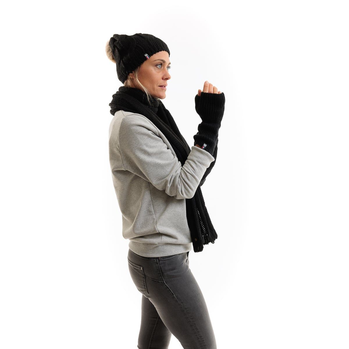 Bonnet pompon femme noir en laine