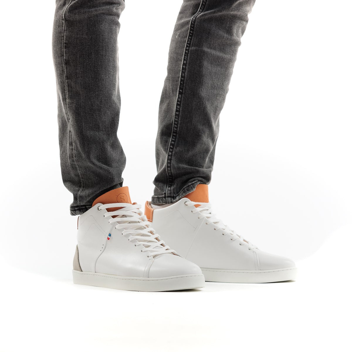 Basket montante pour homme blanche en cuir