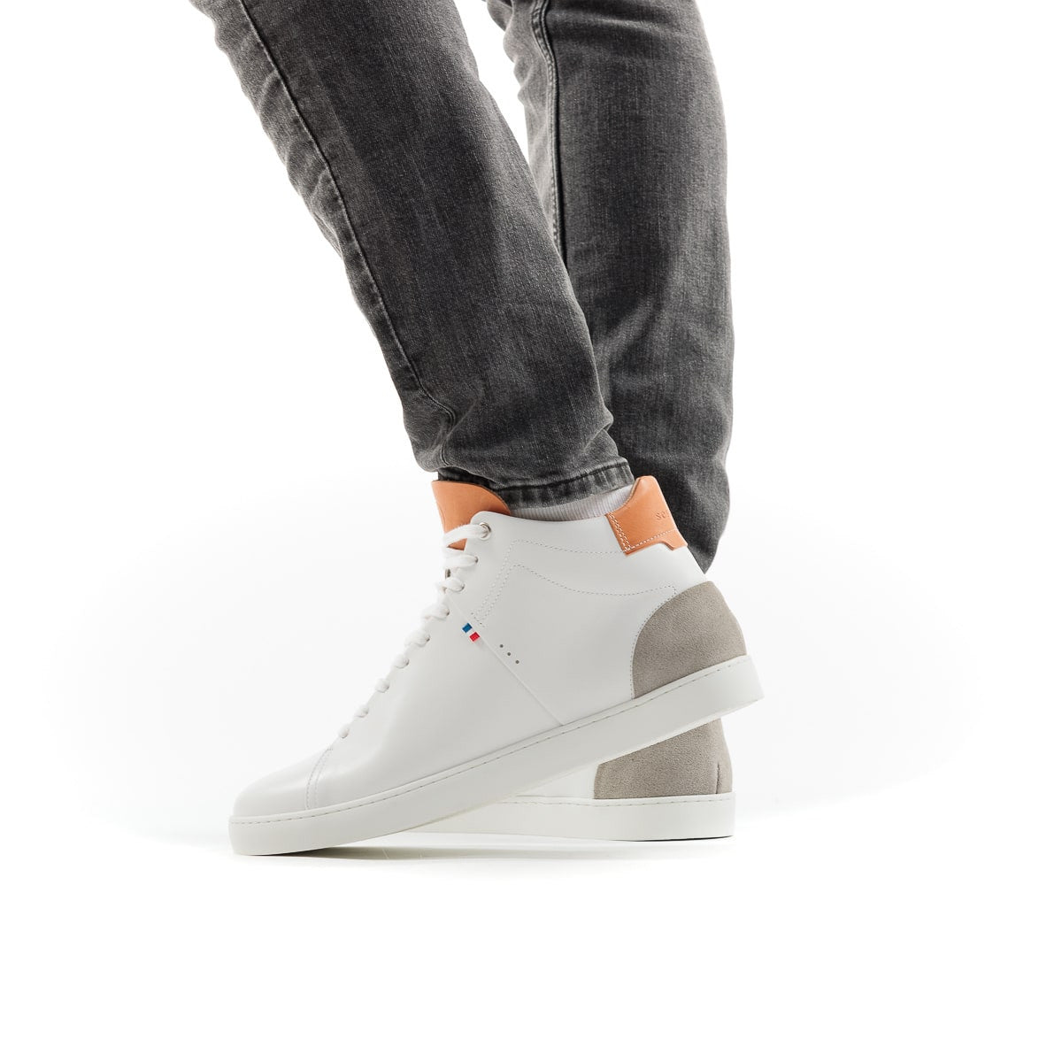 Basket montante pour homme blanche en cuir