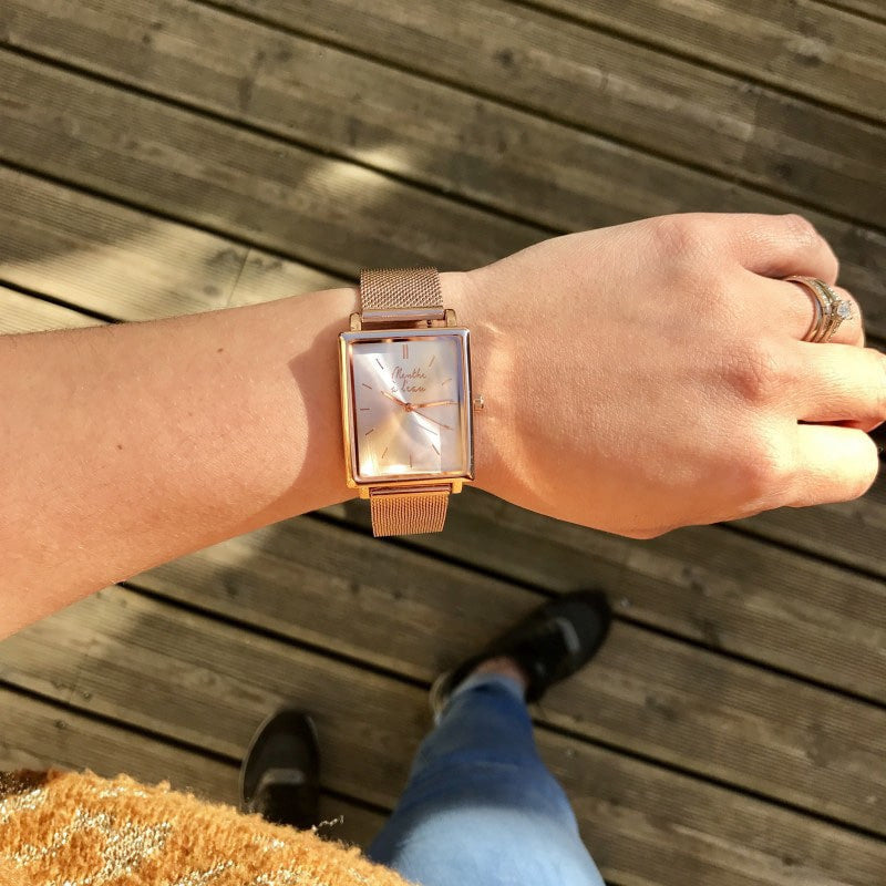 Montre La Rectangle dorée